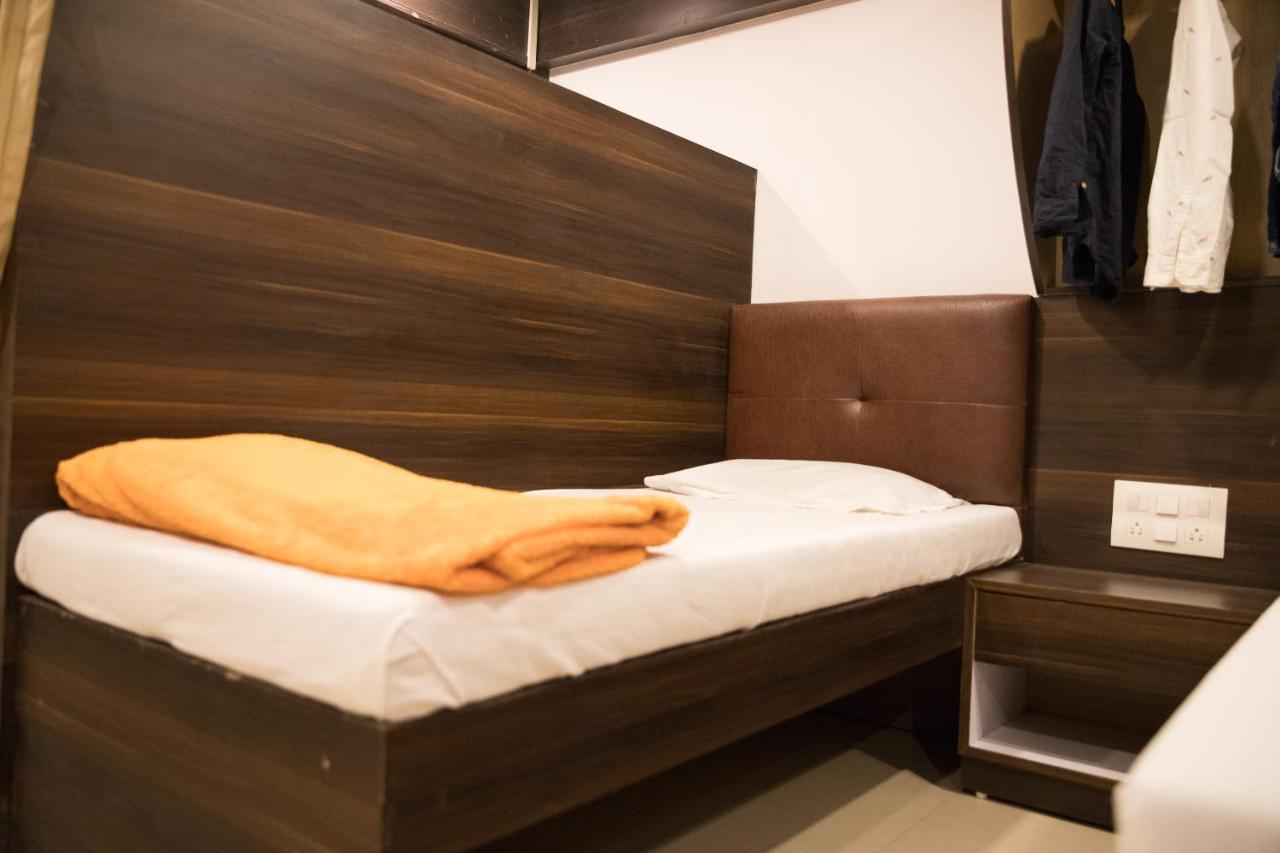 Hotel Alibaba مومباي المظهر الخارجي الصورة